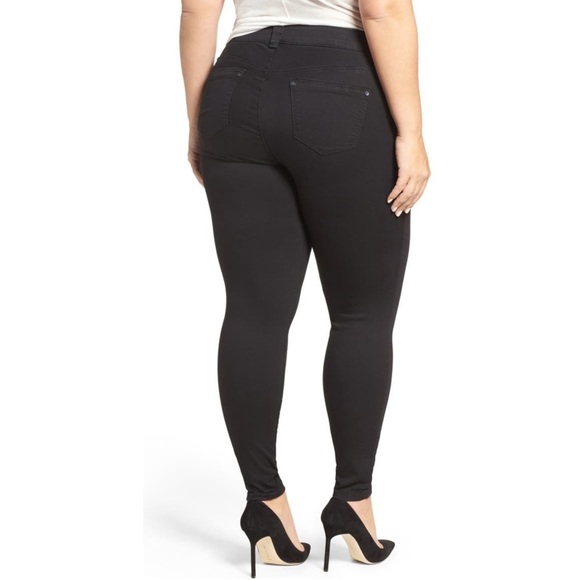 Wit & Wisdom Black “Ab” Solution Ankle Length Jeans - Picture 12 of 13